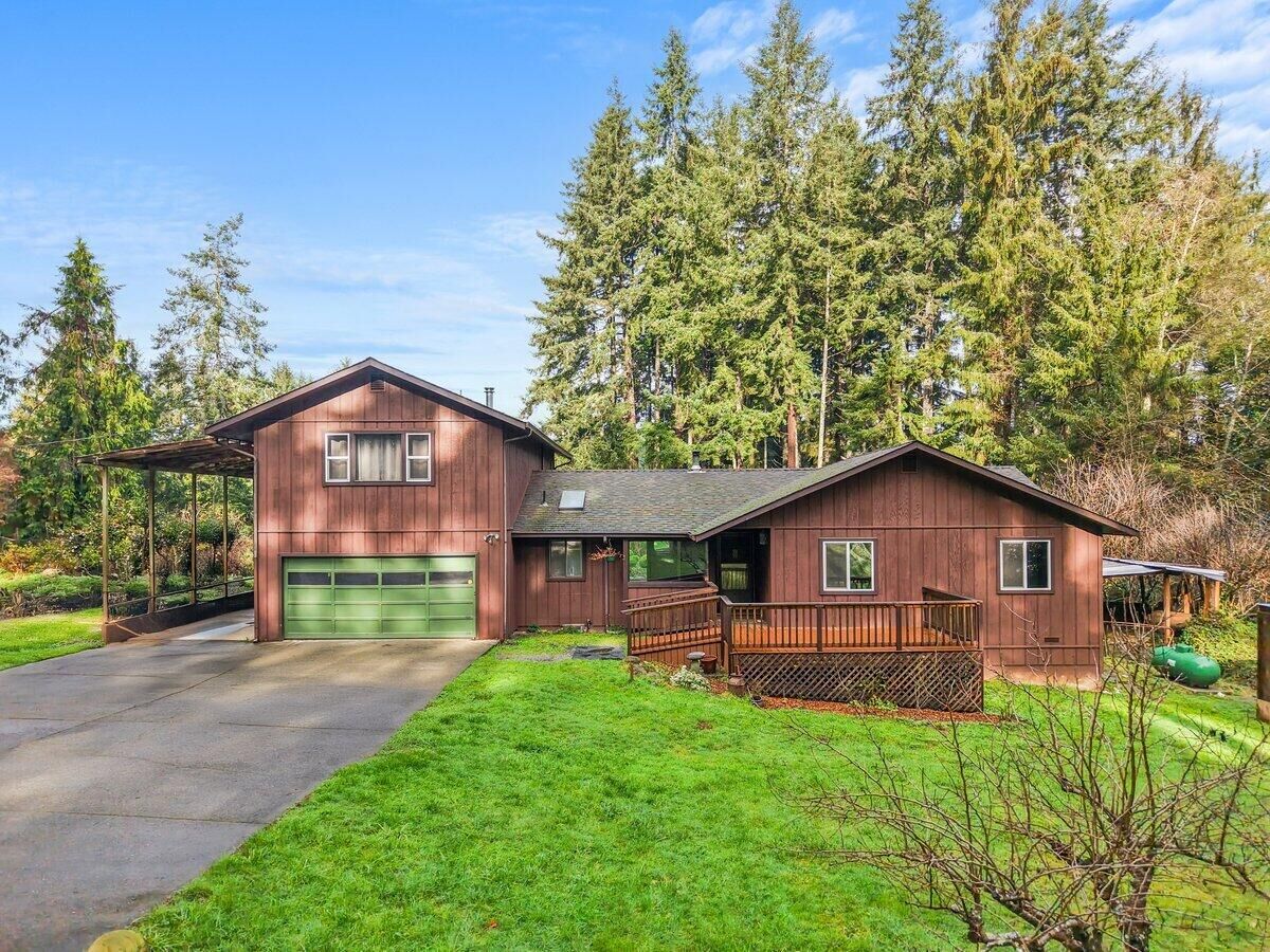Property Photo: 230 Warren Creek Road CA 95521