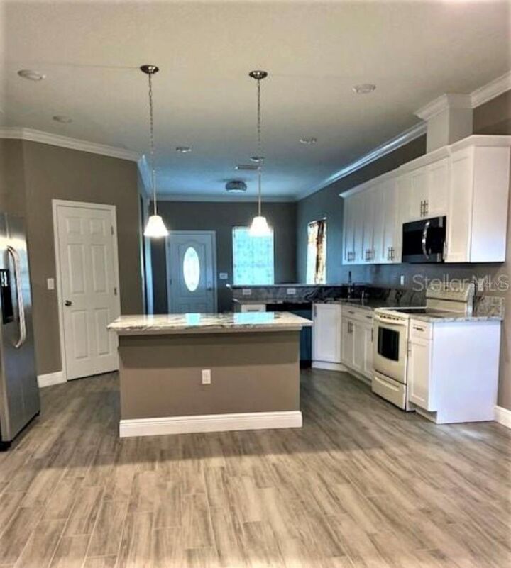 Property Photo:  39410 Kennedy Avenue  FL 33542 