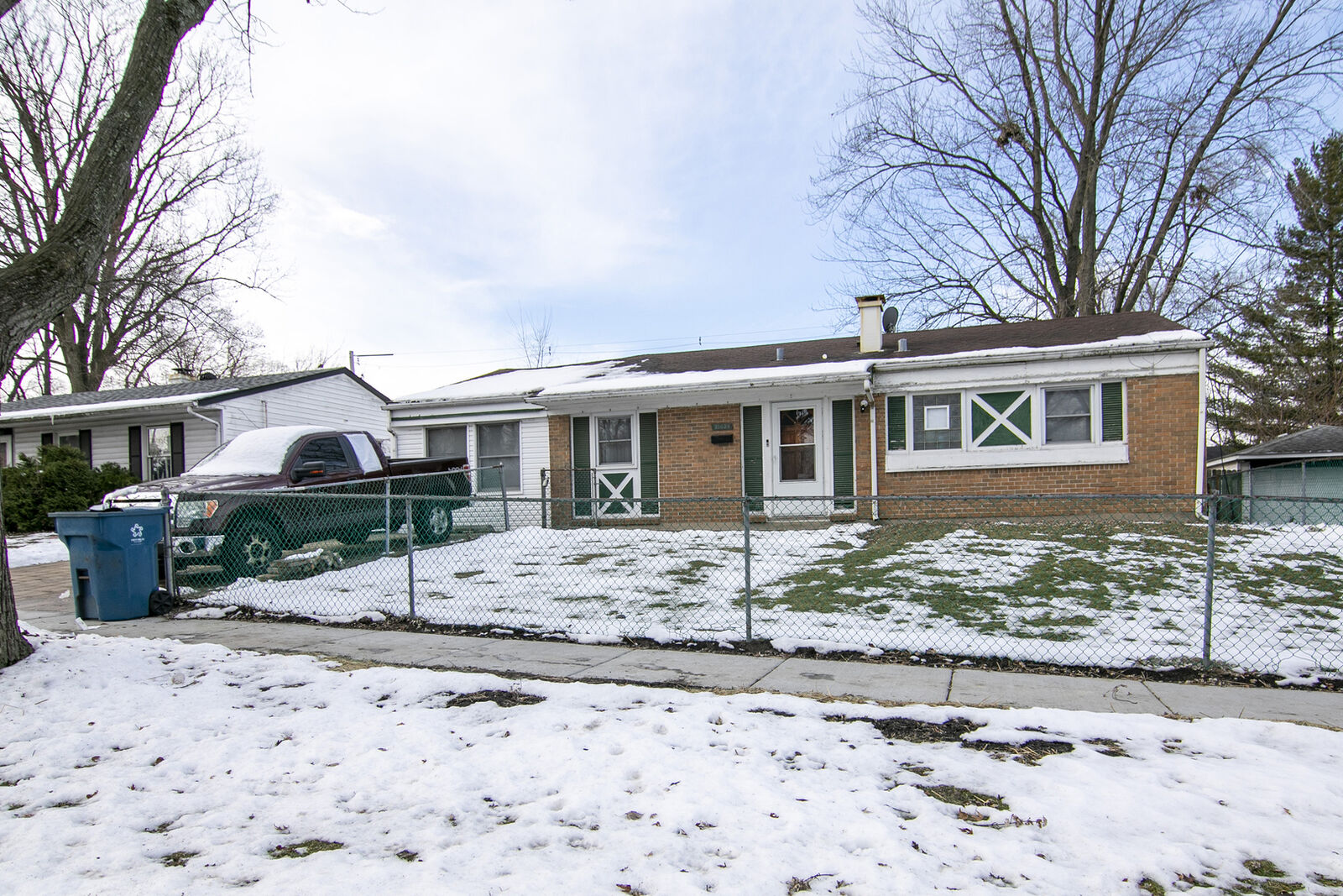 Property Photo: 21634 Gailine Avenue IL 60411