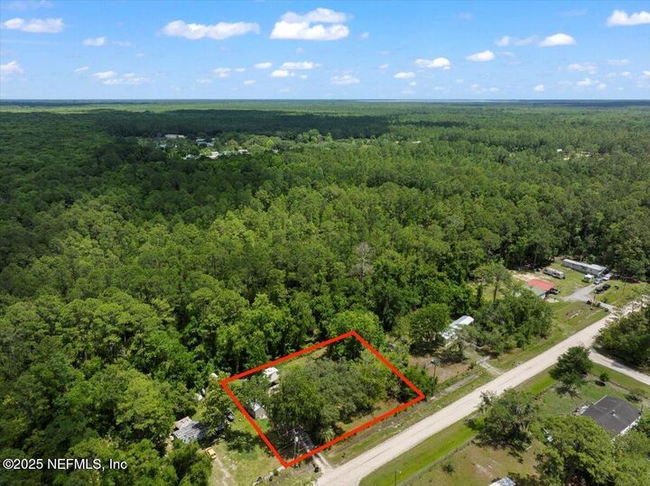 Property Photo:  204 Amberjack Street  FL 32189 