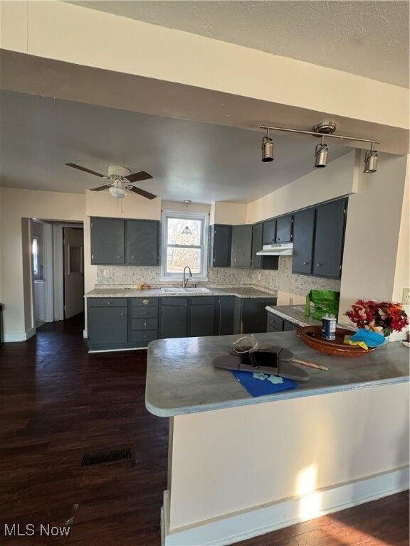 Property Photo: 537 Jackson Street OH 43420