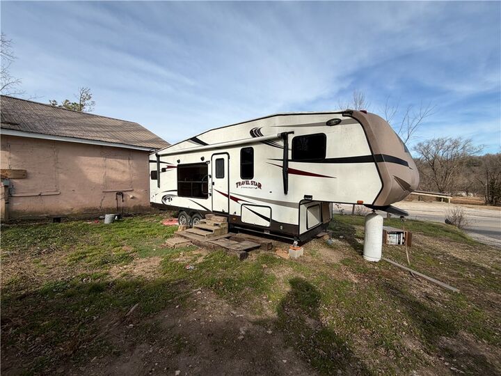 Property Photo:  314 Main Street  AR 72611 