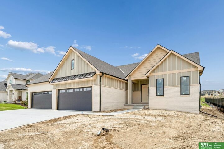 Property Photo:  3308 S 206th Street  NE 68022 