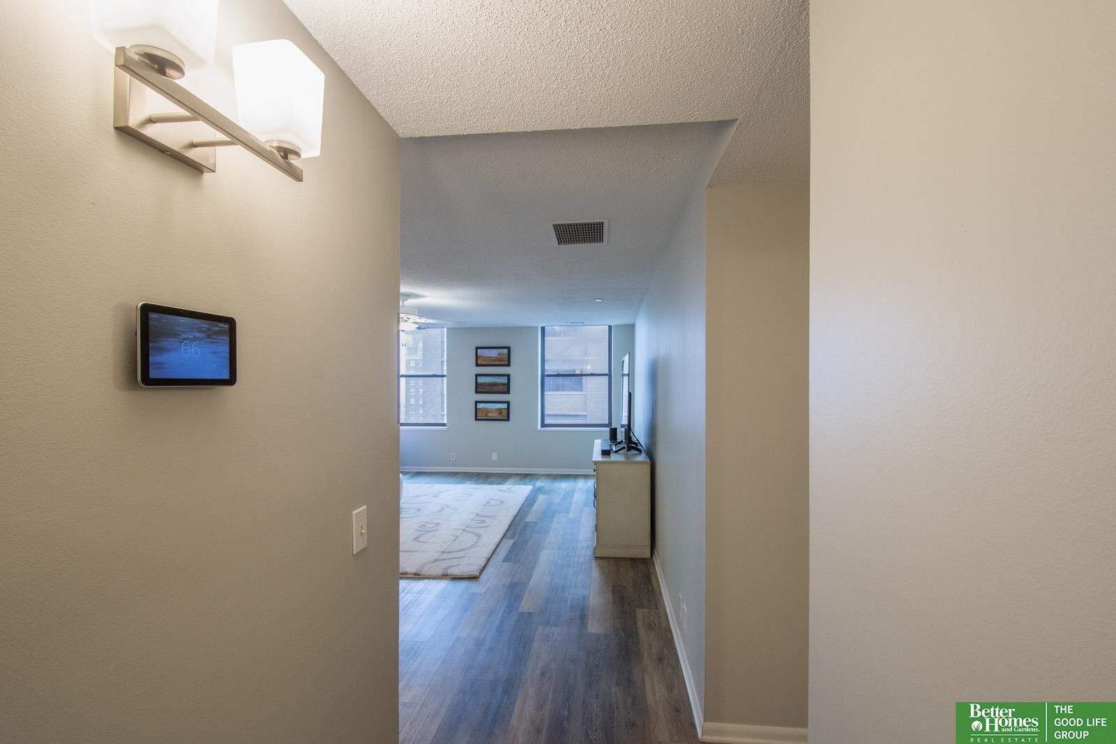 Property Photo:  312 S 16 Street 801  NE 68102 