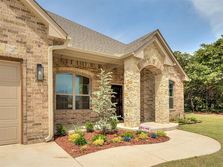 Property Photo:  8060 Longbow  OK 73044 