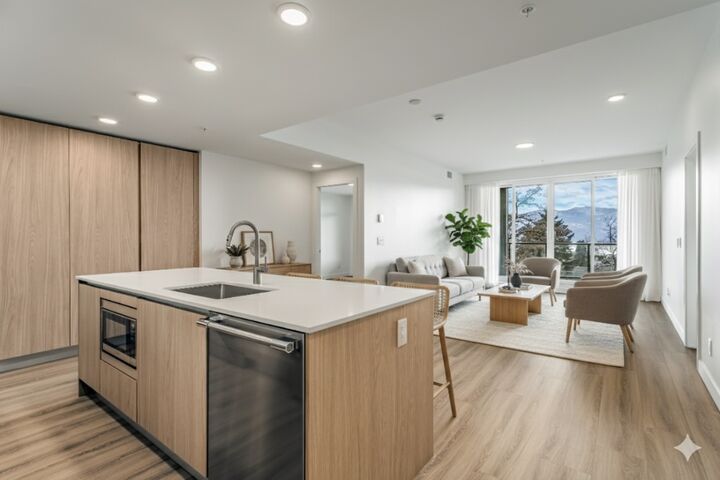 Property Photo: 2760 Olalla Road 206 BC V1Z 2A9