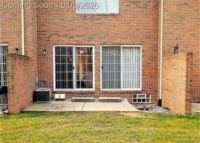 Property Photo: 9026 Newport Way MI 48150