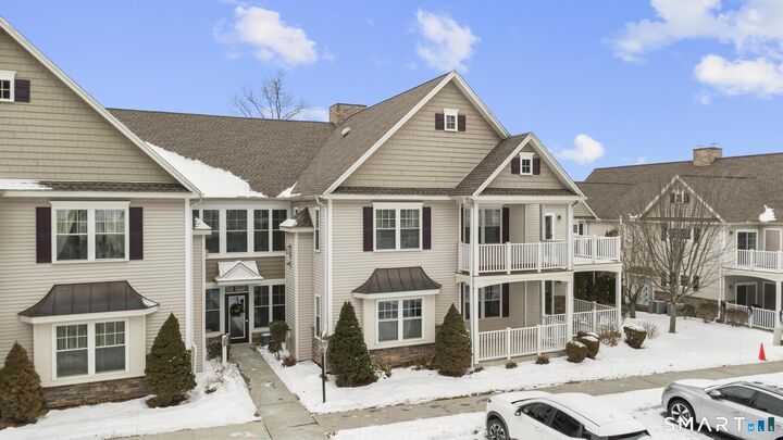 Property Photo:  95 South Ridge Lane D101  CT 06037 