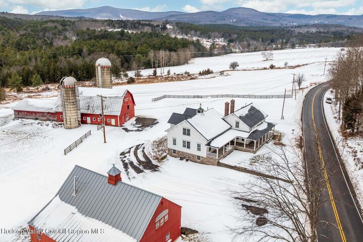 Property Photo:  351 N Settlement Road  NY 12407 