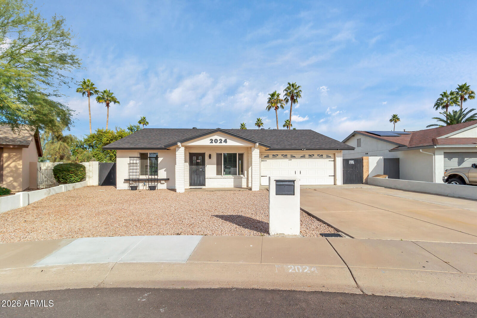 Property Photo:  2024 E Rice Drive  AZ 85283 