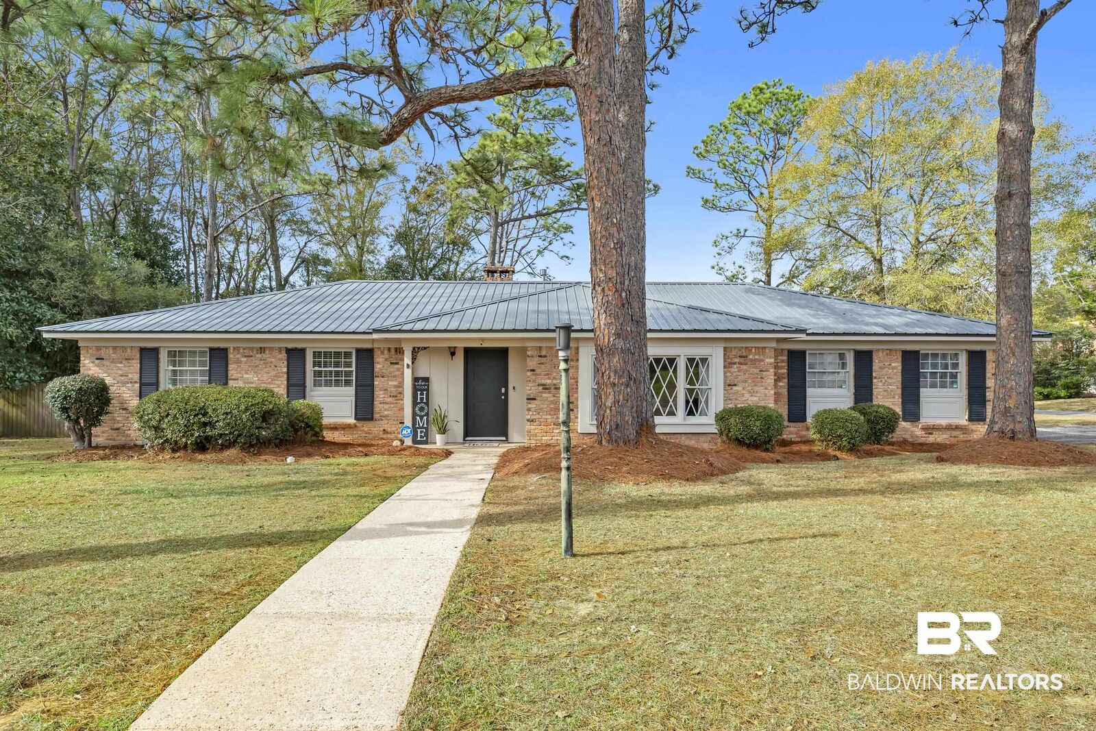 Property Photo: 550 Stuart Street AL 36526