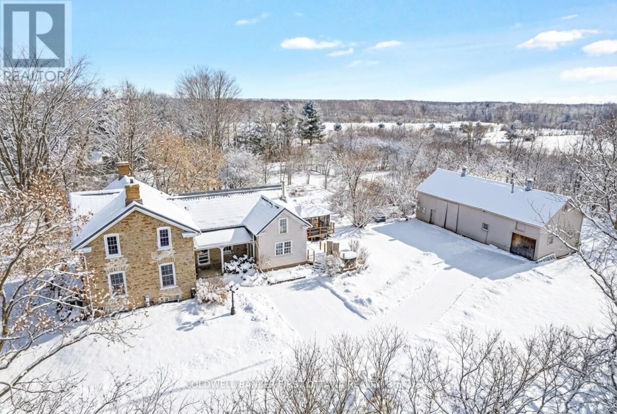 Property Photo: 28 South Street ON K7H 2G1