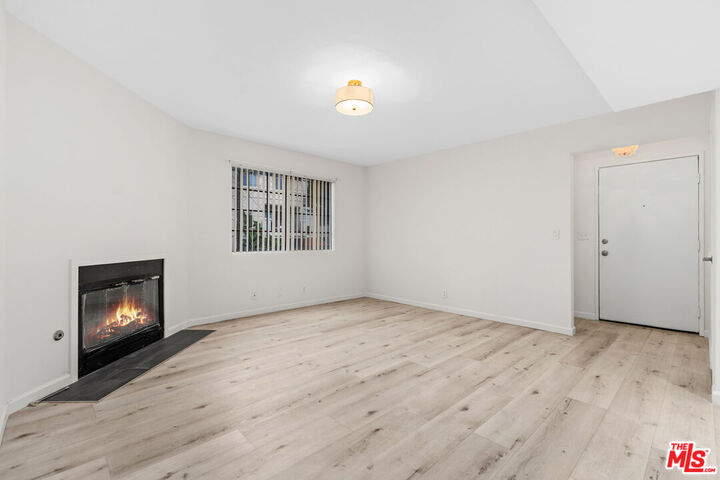 Property Photo: 1802 Purdue CA 90025