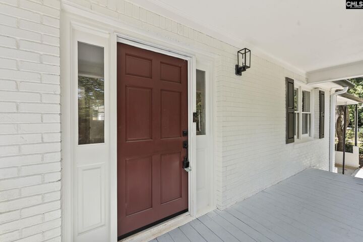 Property Photo: 104 Dogwood SC 29180