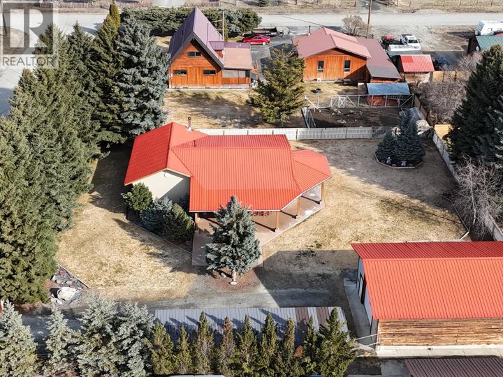 Property Photo: 6228 Tamarack Road BC V0B 2K0