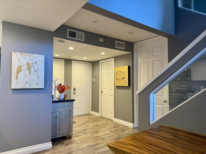 Property Photo: 2518 N Tustin Avenue CA 92705