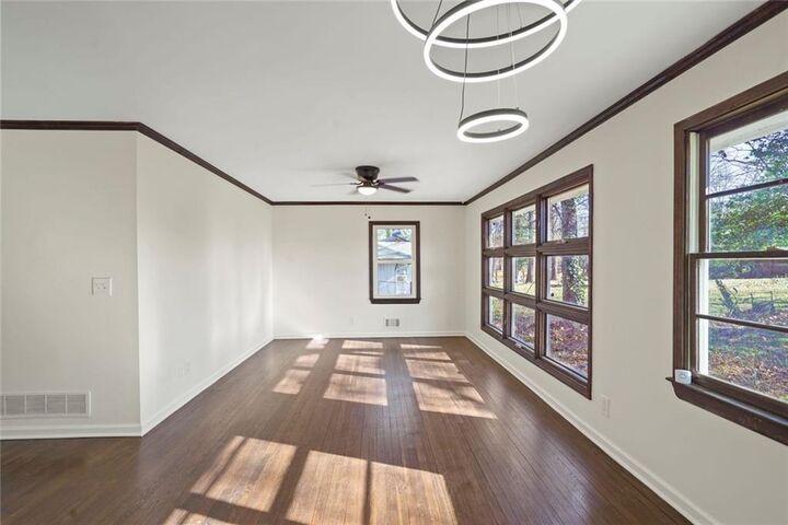 Property Photo:  1321 Snapfinger Road  GA 30032 