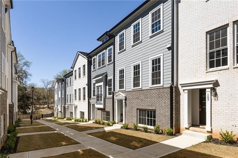 Property Photo:  3165 Dogwood Drive 106  GA 30354 