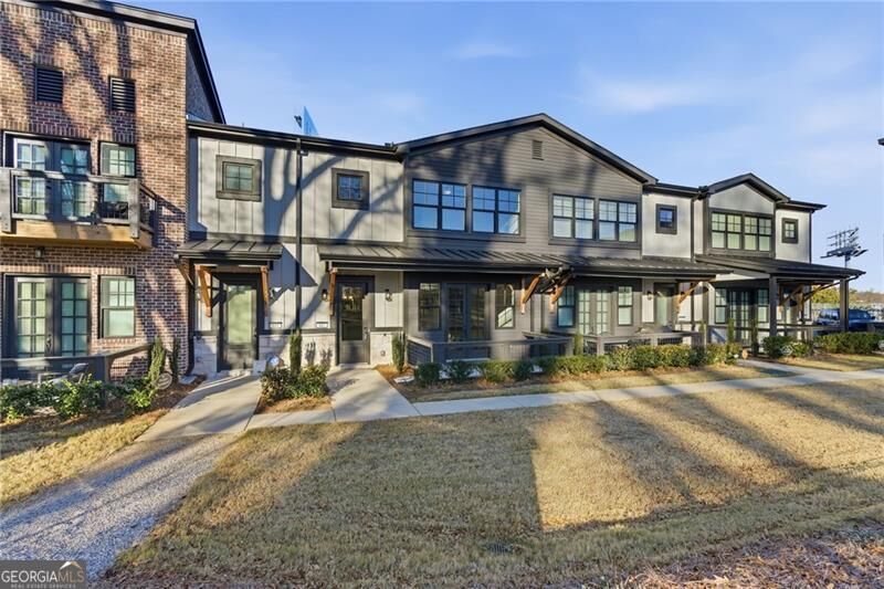 Property Photo:  947 Willingham Drive 2  GA 30354 