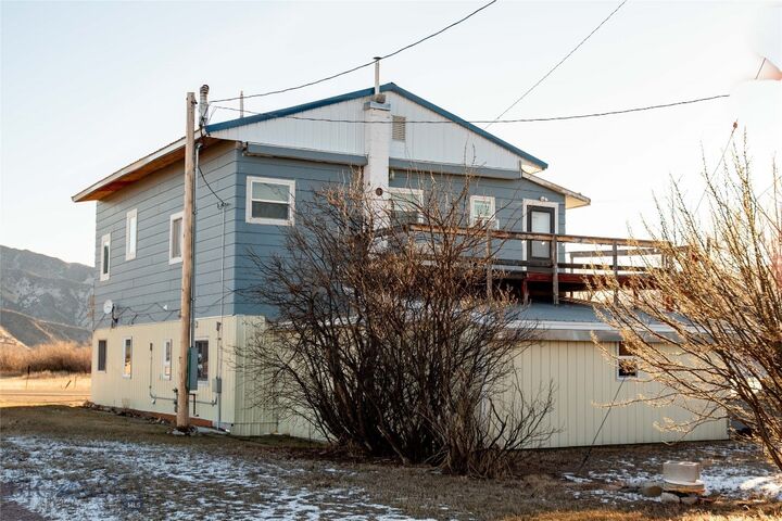 Property Photo:  54 Mt-359 Highway  MT 59721 