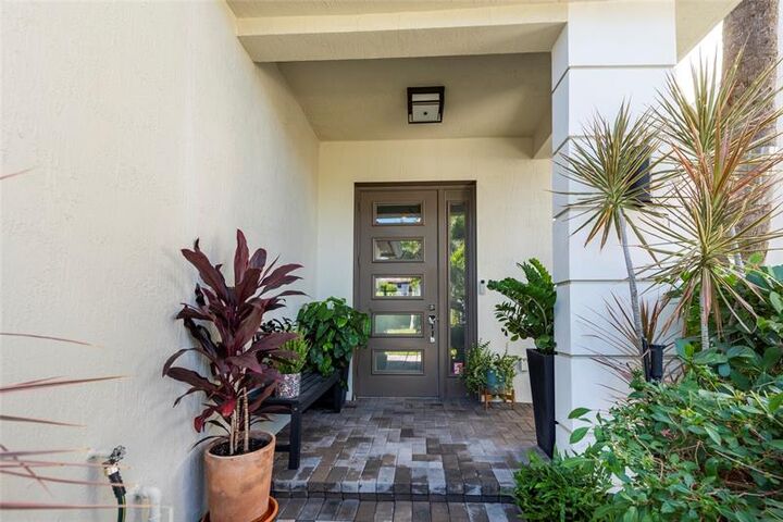 Property Photo: 4975 Whispering Way FL 33312