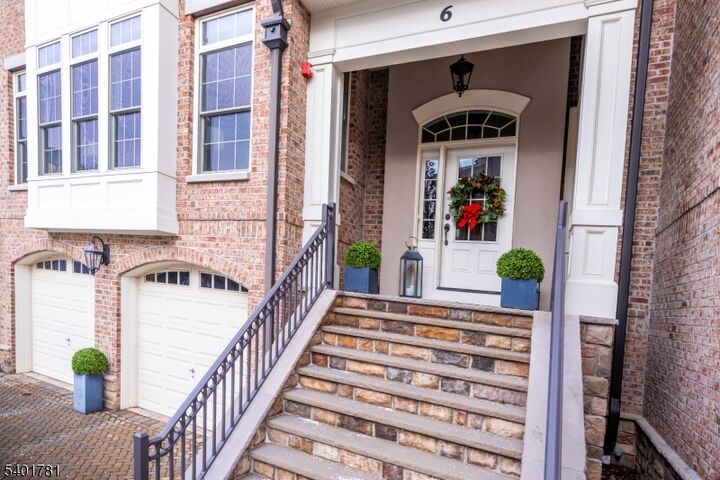 Property Photo:  6 Howland Ter  NJ 07960 