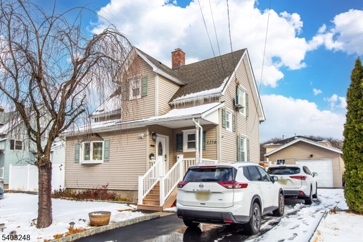 Property Photo:  1216 Ringwood Ave  NJ 07420 