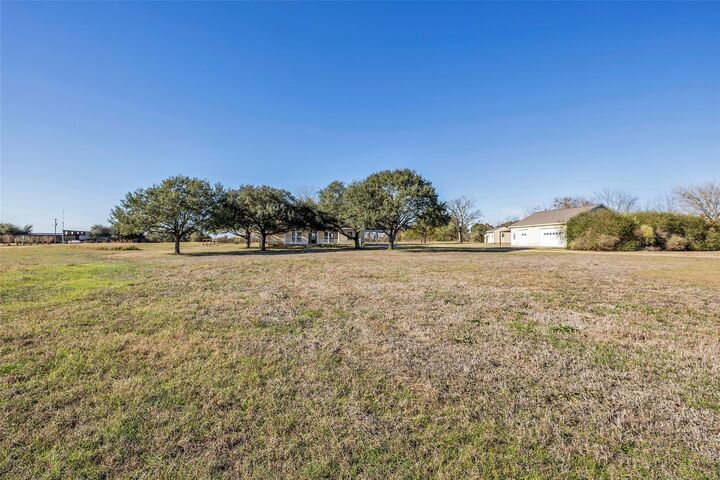Property Photo:  1075 Harrisburg Road  TX 77833 