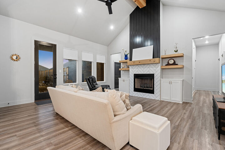 Property Photo:  7814 55th Street  TX 79407 