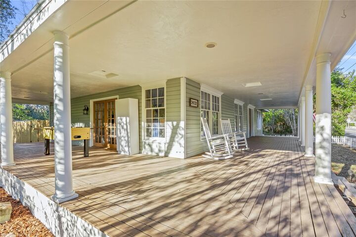 Property Photo:  24121 W US Highway 27  FL 32643 