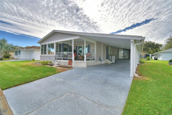 Property Photo:  4911 Colonnades Club Boulevard  FL 33811 