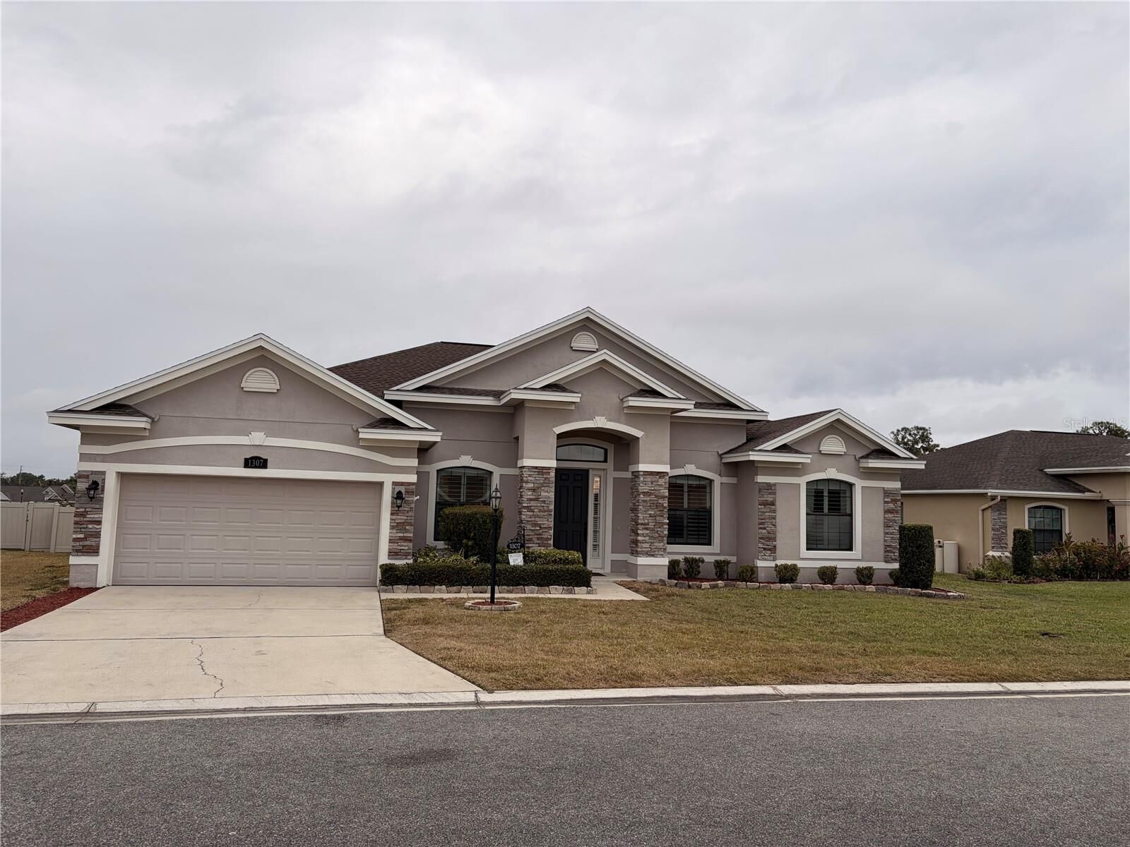 Property Photo: 1307 Evergreen Park Circle FL 33813