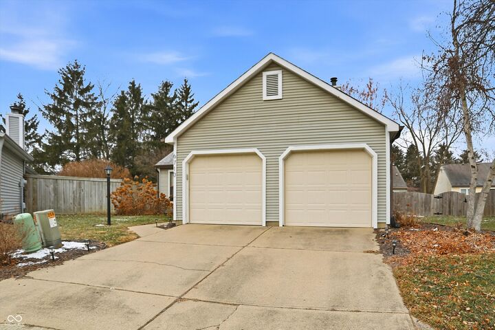 Property Photo:  6710 Limerick Court  IN 46250 