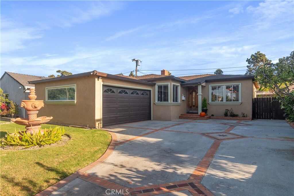 Property Photo:  16028 Arcturus  CA 90249 