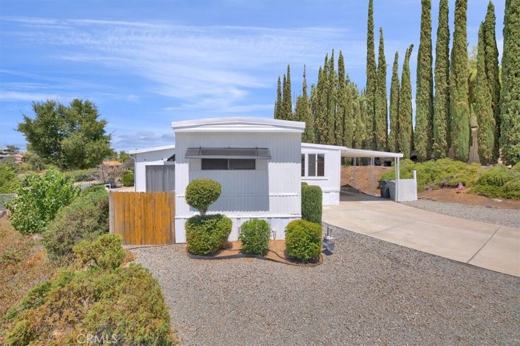 Property Photo:  22780 Skylink  CA 92587 