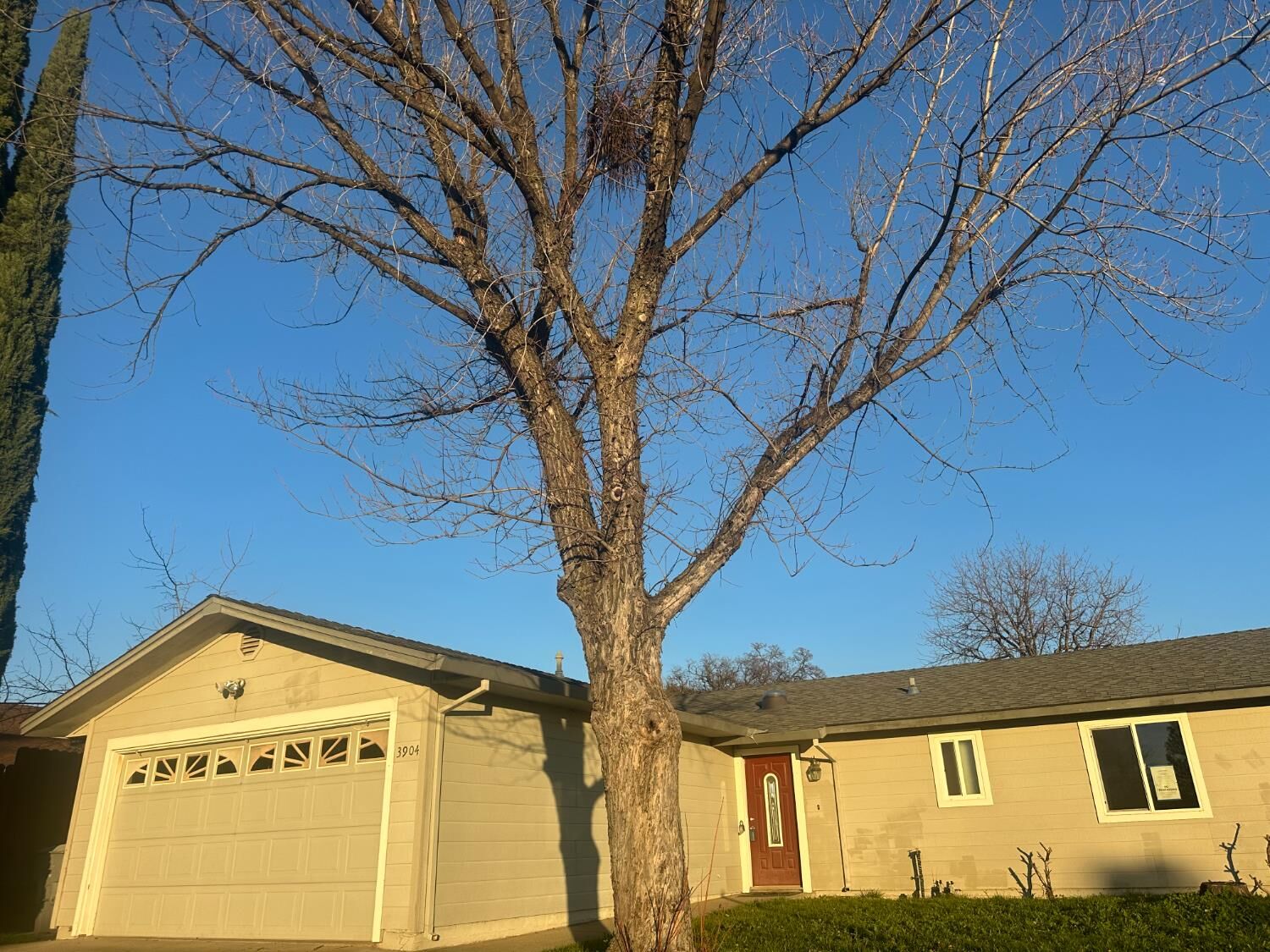 Property Photo:  3904 Creekside Place  CA 95602 