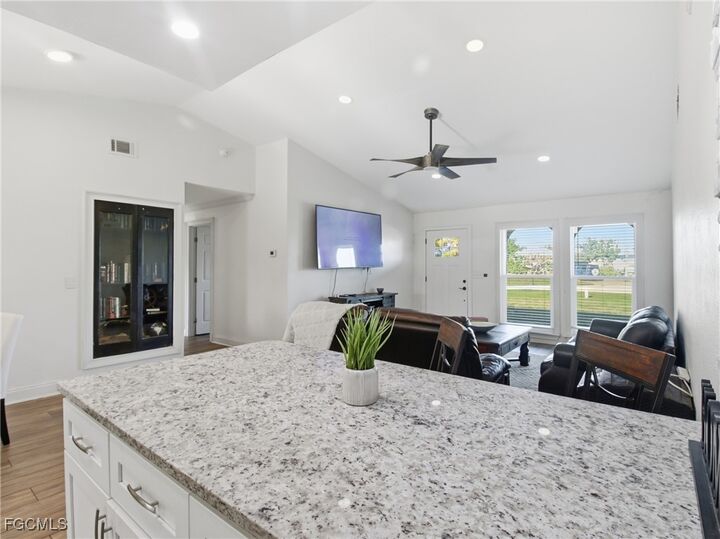 Property Photo:  2618 SW 32nd Lane  FL 33914 