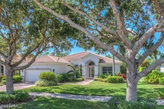 Property Photo:  8860 Mustang Island Cir  FL 34113 