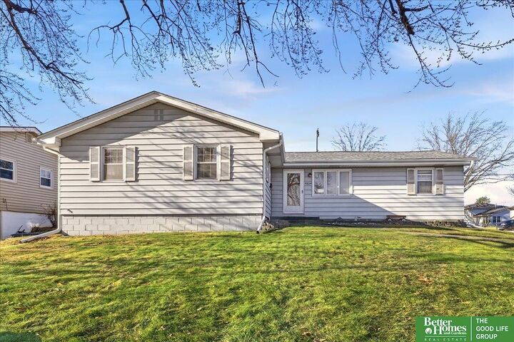 Property Photo: 4804 Magnolia Street NE 68137