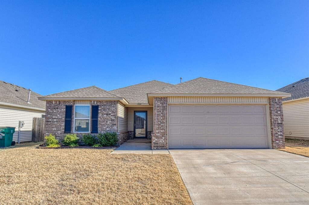 Photo de la propriété:  11808 Jude Way  OK 73099 