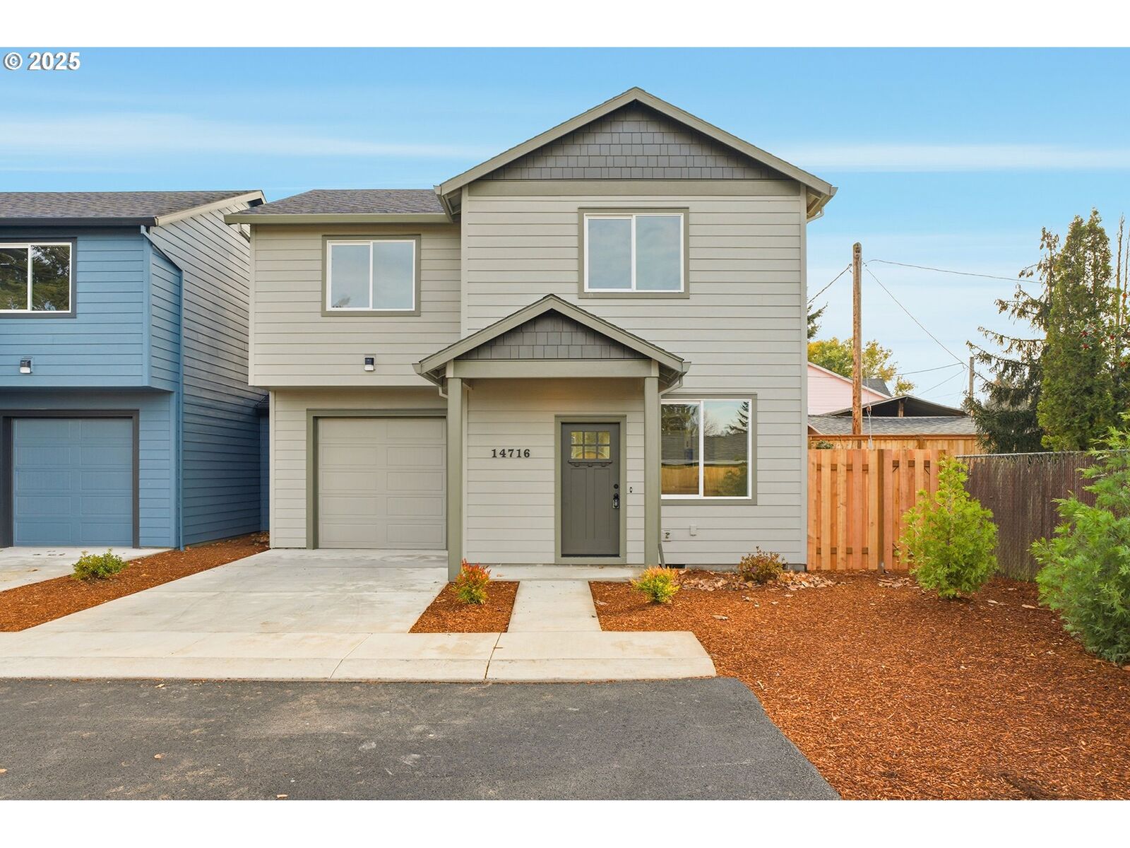 Property Photo:  14716 SE Powell Blvd  OR 97236 