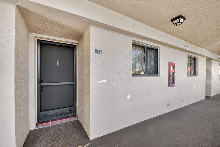 Property Photo:  7770 Tahiti Lane 102  FL 33467 