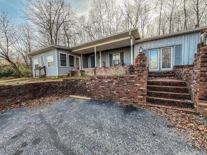 Property Photo: 3425 Glen Lily Road KY 42101