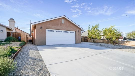 Property Photo:  1305 Sims St  CA 93555 
