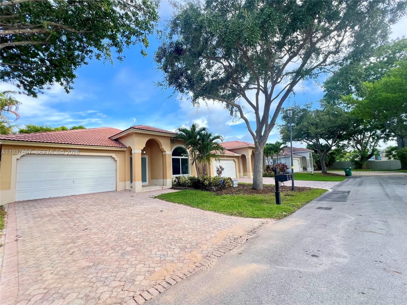 Property Photo:  16020 SW 91st Ct  FL 33157 