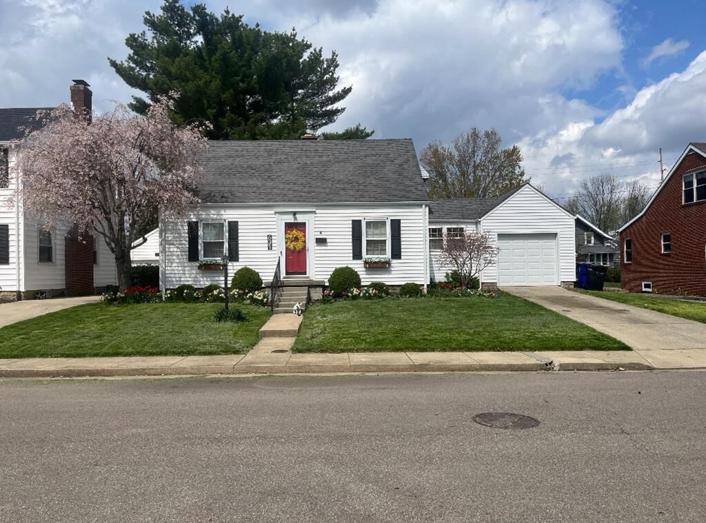 Property Photo:  631 Cherokee Rd  OH 45601 