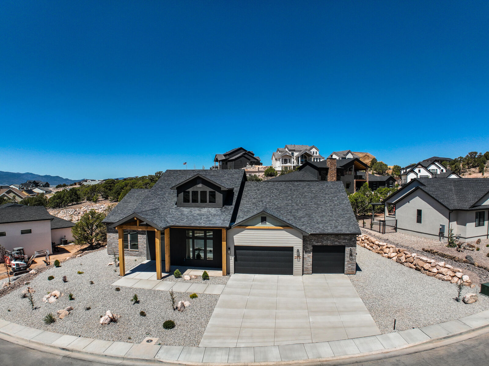 Property Photo:  2910 W Rock Ridge Dr  UT 84720 
