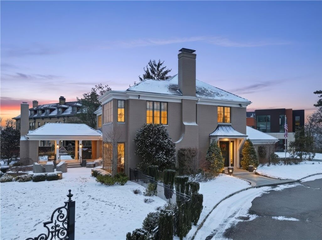 Property Photo:  75 Woodland Rd  PA 15232 