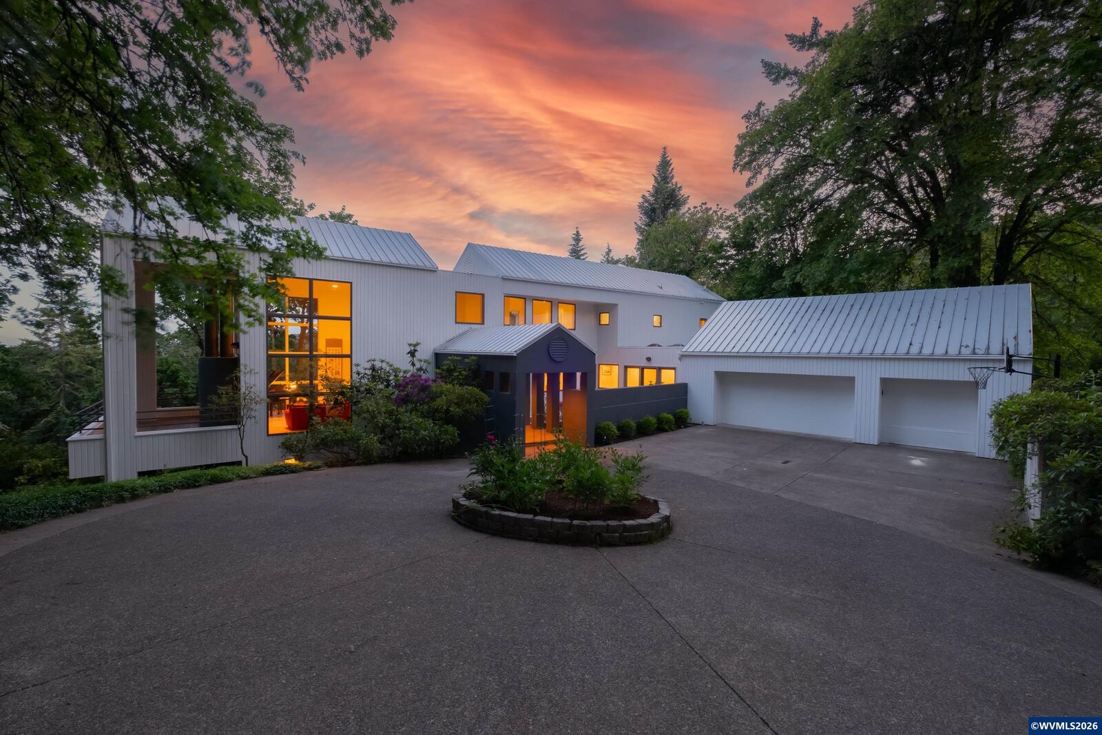 Property Photo:  2790 NW Sulphur Springs Rd  OR 97330 