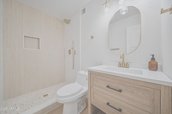 Property Photo:  8608 E Whitton Avenue  AZ 85251 